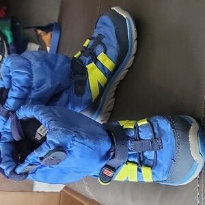 StrideRite Toddler Made 2 Play Sneaker Boots